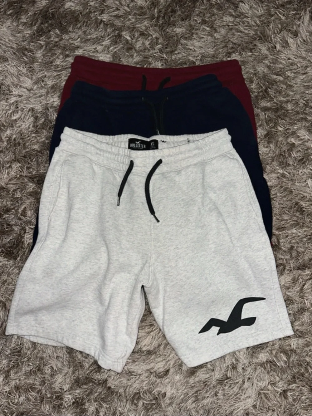 Hollister Sweat Short Bundle Men’s XS, Women’s Medium Burgundy, Navy Gray - Picture 1 of 7